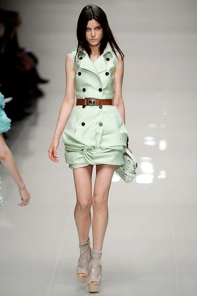 Look 37